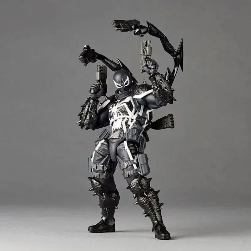 Figurka Kaiyodo Revoltech Veno – Model Kit Venom recenzja i cena